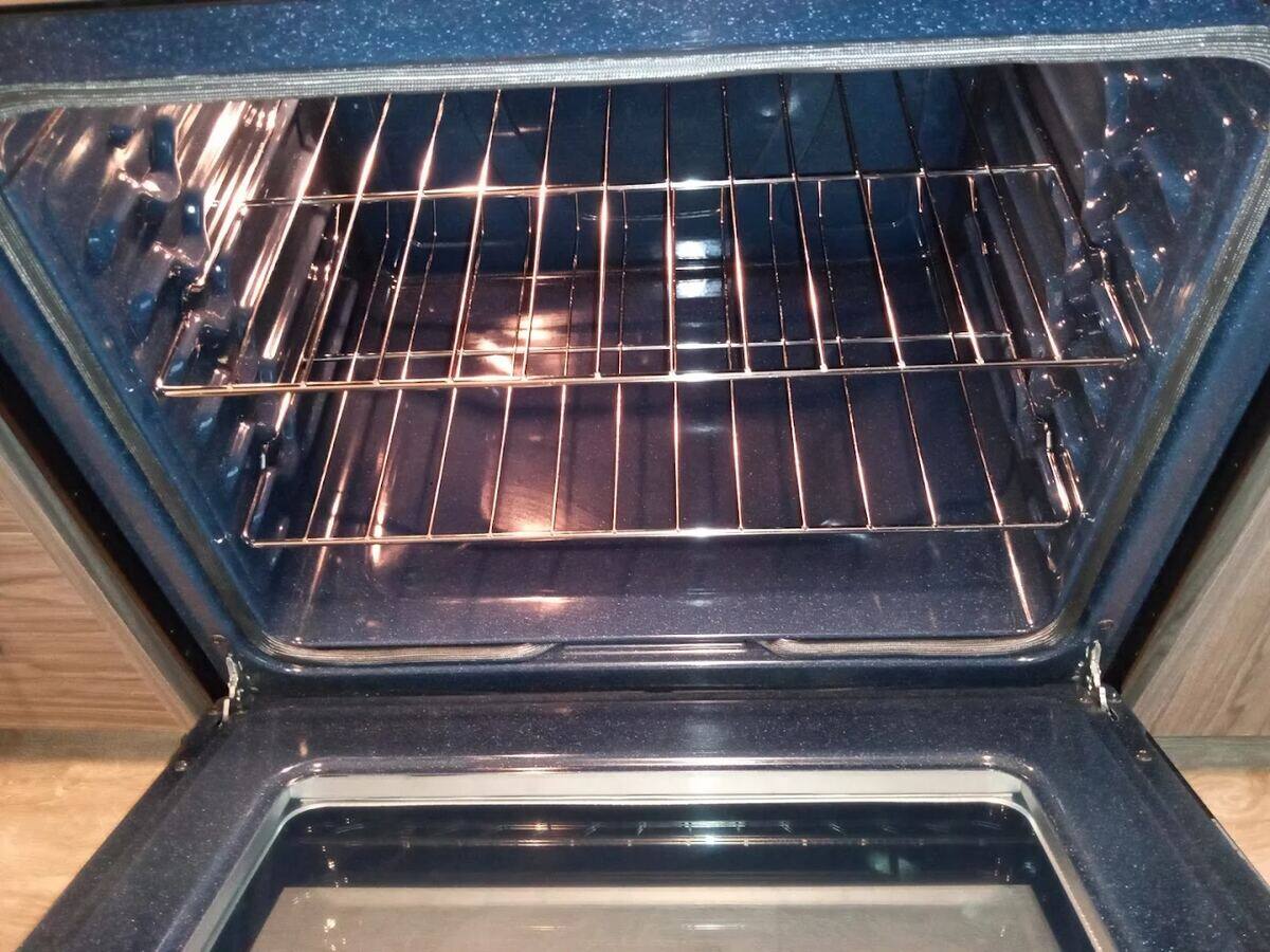 Oven interior — full degrease